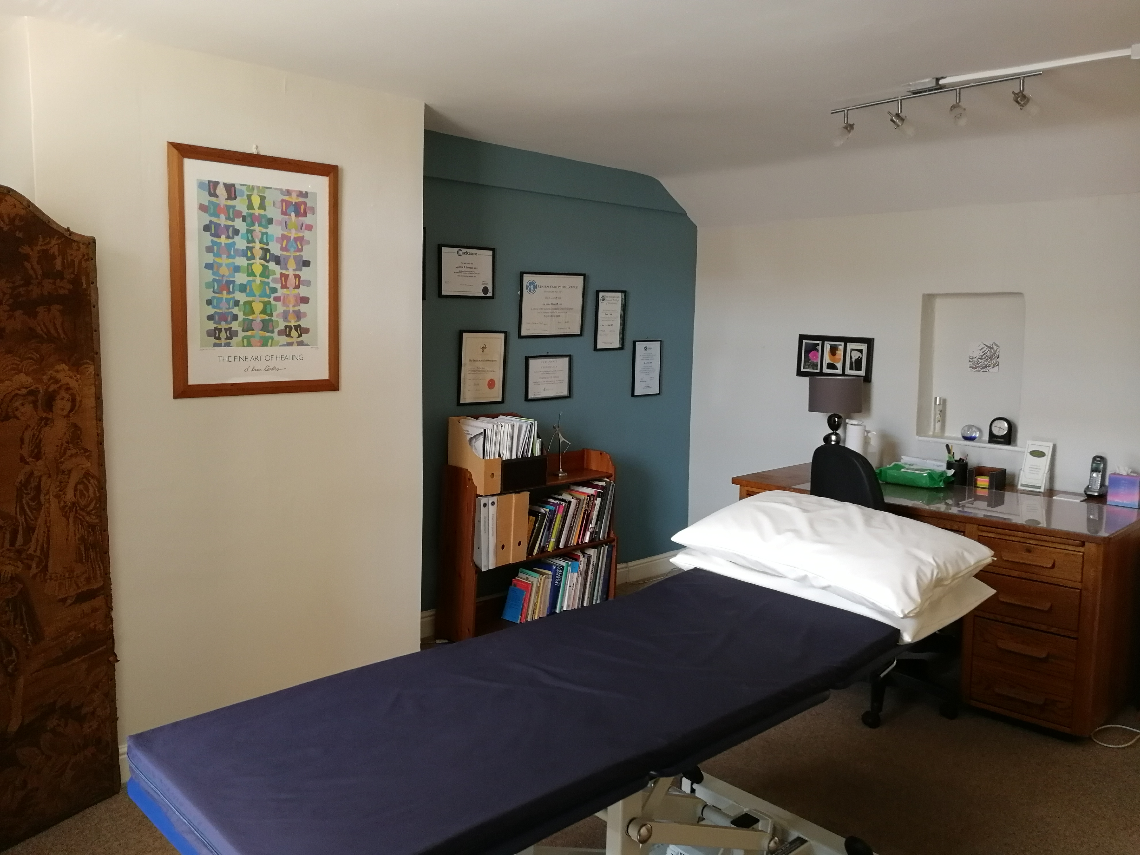 Hales Osteopathic Practice - Osteopathy Treatment Room